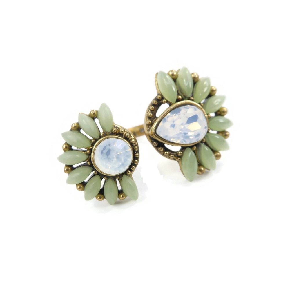 Stella & Dot Zinnia Tea Green and Gold Split Statement Adjustable Ring